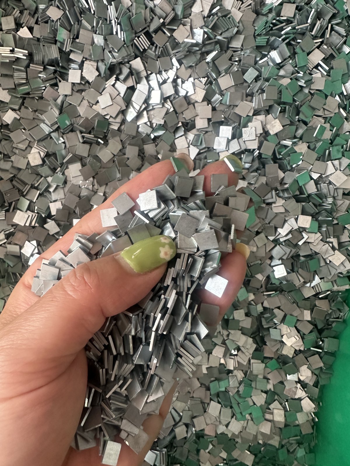 3.7x3.7x0.55小薄片方塊磁鐵